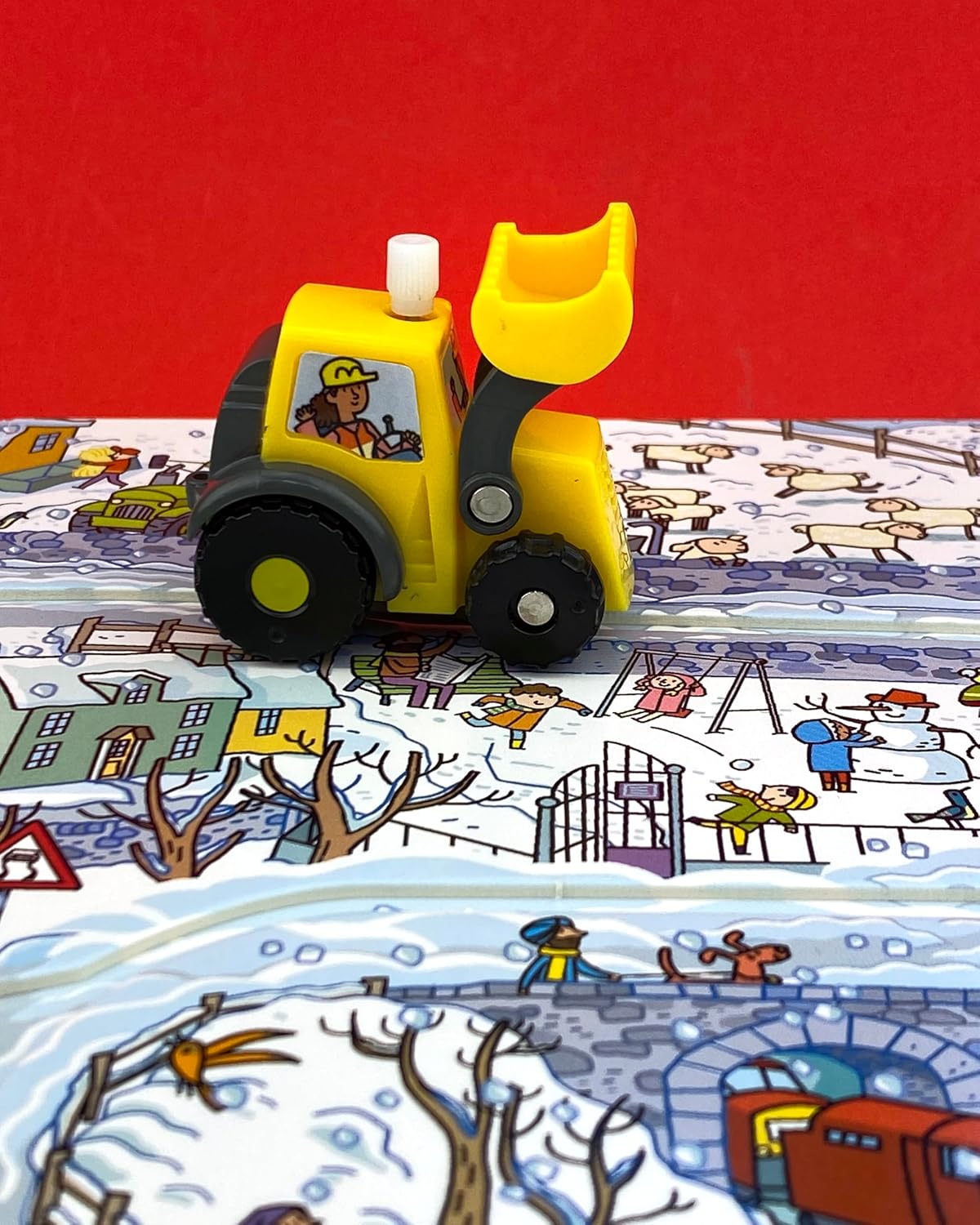 Wind-up Digger: Hands-On Exploration Of Diggers/Construction Sites book