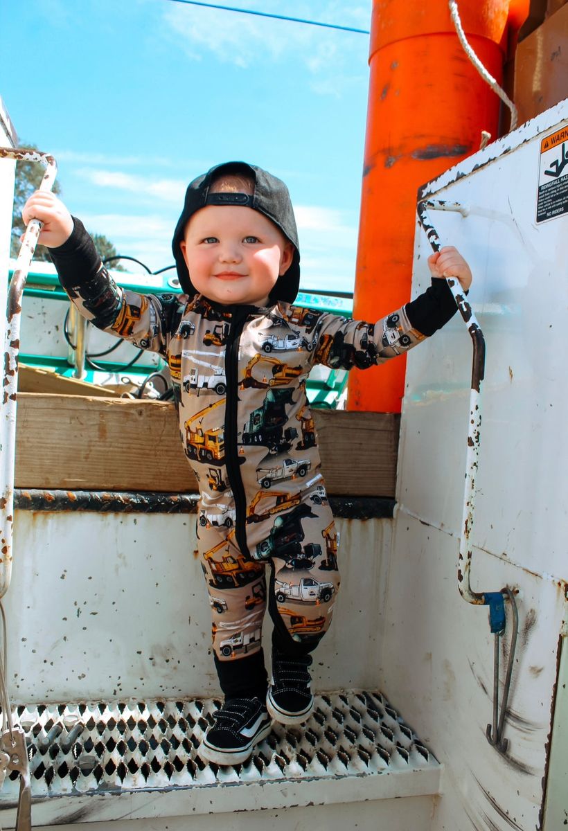 Work Hard, Play Hard Snoozer