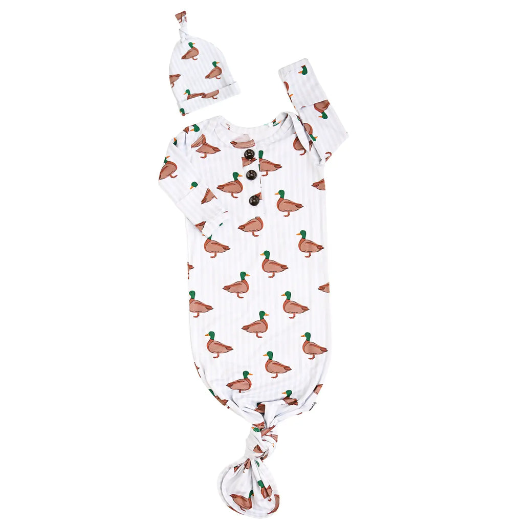 Landon Duck GOWN Hat Set