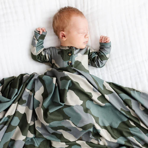 Roger Knotted Gown - Newborn-3 Month