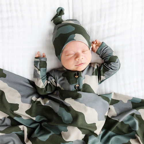 Roger Knotted Gown - Newborn-3 Month