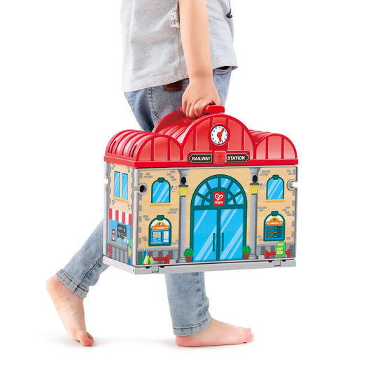 Portable Train Station Set (LOCAL PICK UP ONLY)