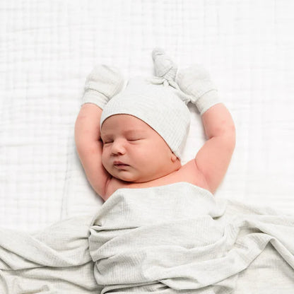 Stevie Ribbed Top Knot Hat - Newborn-3 Month