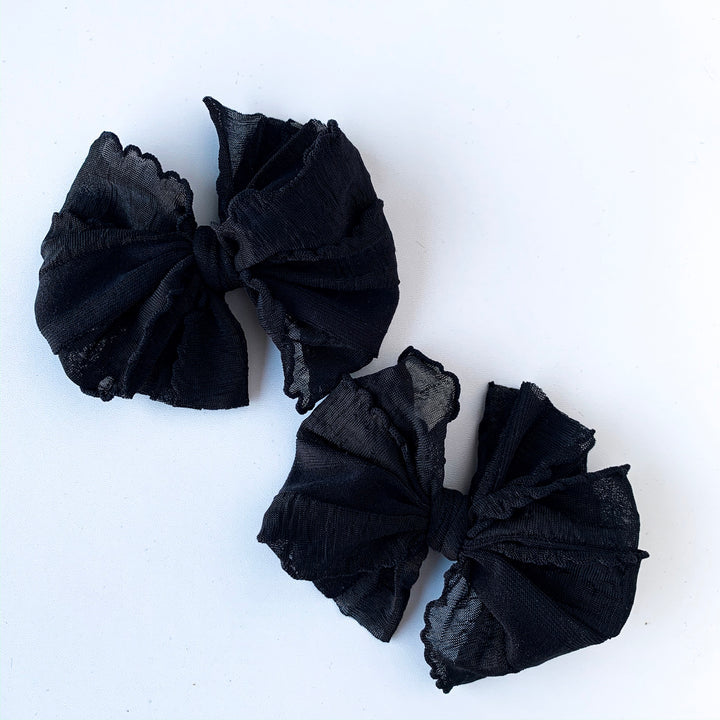 IN AWE - Ruffle Clip sets