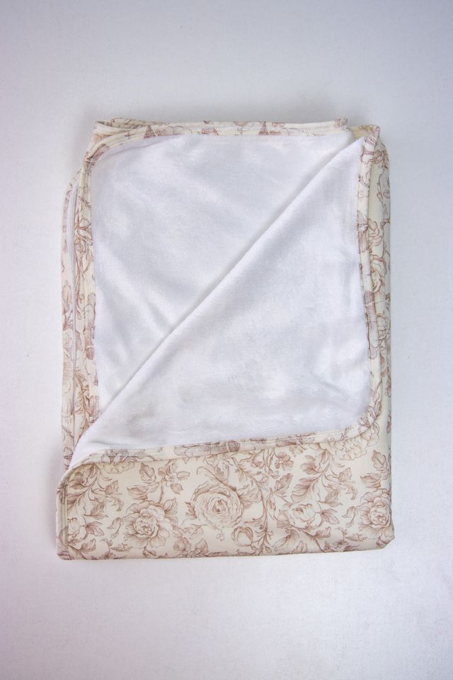 Vivian Vine Swaddle Blanket