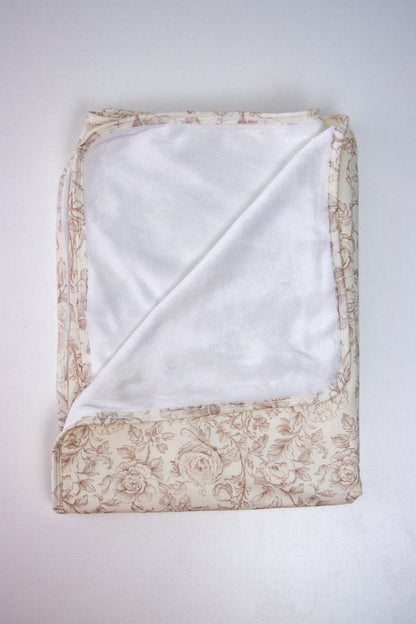 Vivian Vine Swaddle Blanket