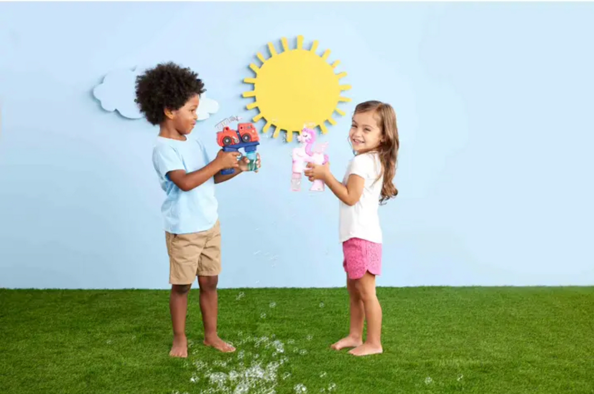 BLUE UNICORN BUBBLE MAKER