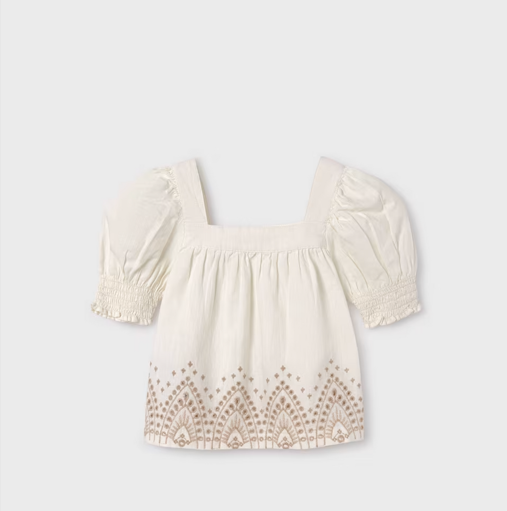 Girls embroidery blouse