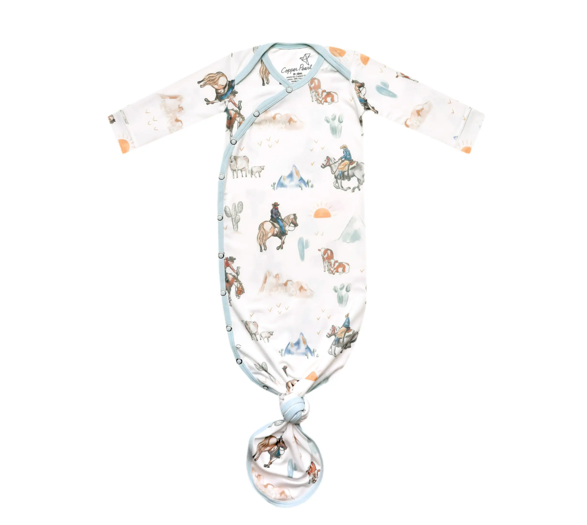 Boone Newborn Knotted Gown