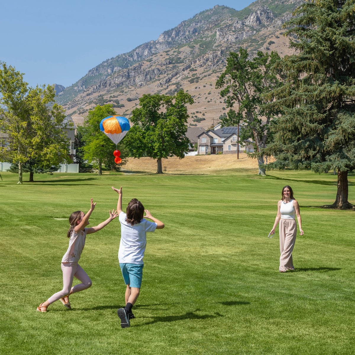 Parashoot - Outdoor Solo Launching Toy For Kids!