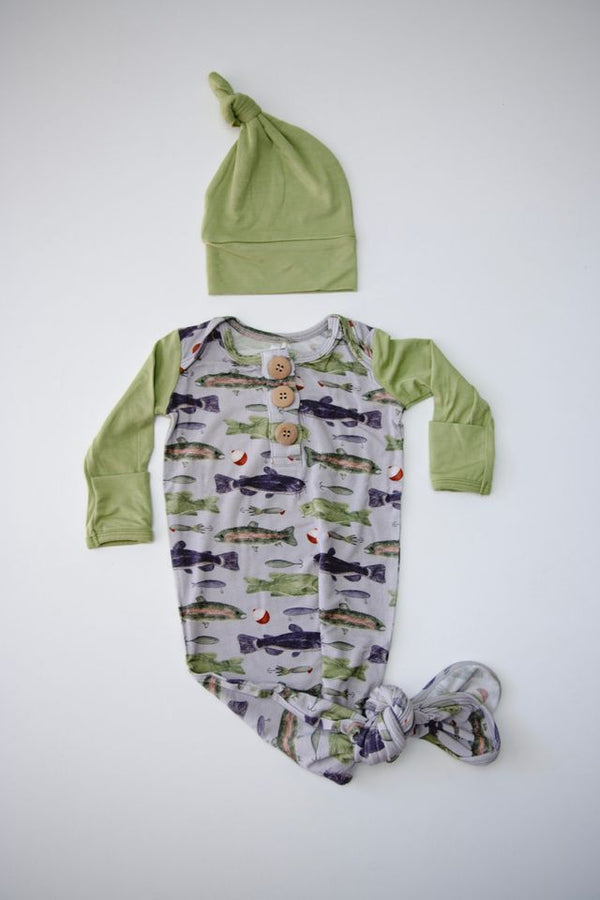 Reel Time Knot Gown and Hat Set