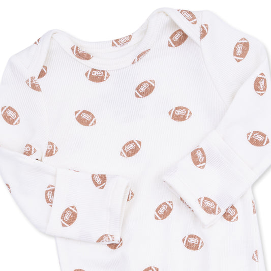 Mini Footballs - Knotted Gown And Knotted Hat