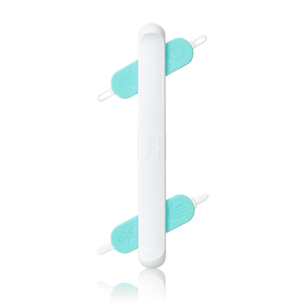 3-in-1 Nose, Nail + Ear Picker ESSENTIAL BOOGER PICKER TOOL
