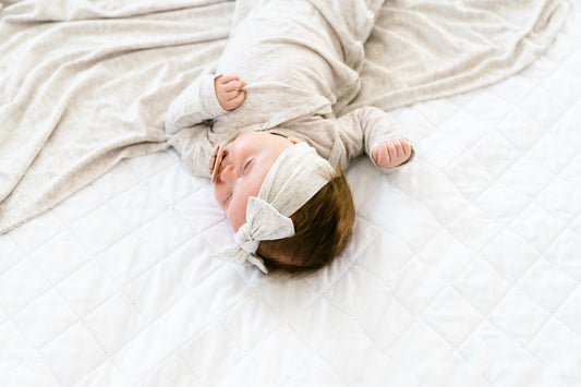 Oat Newborn Knotted Gown